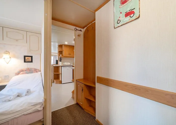 112 * יאסטארניה